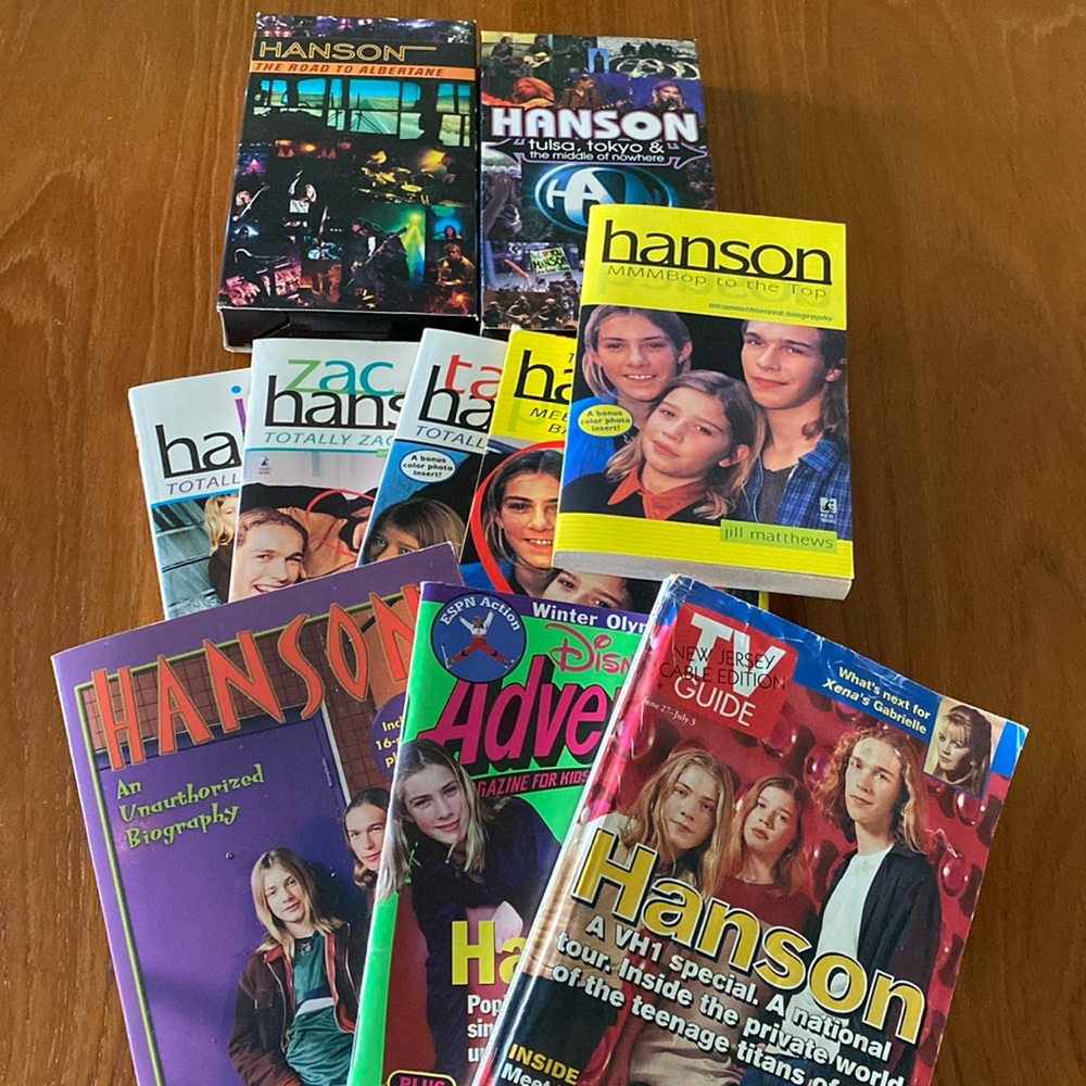 VTG Hanson Set of 2 VHS Tapes & 7 Books